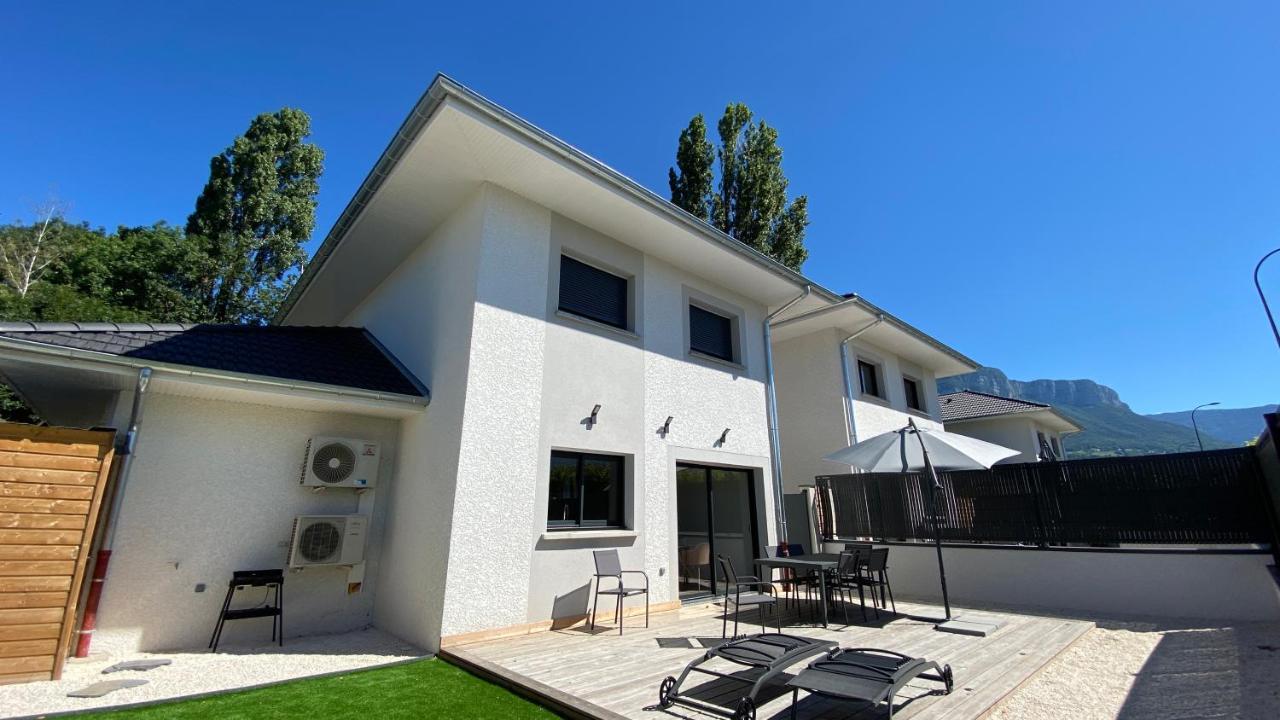 Villa Aux Peupliers De Pradian - Baumier Bassens  Esterno foto